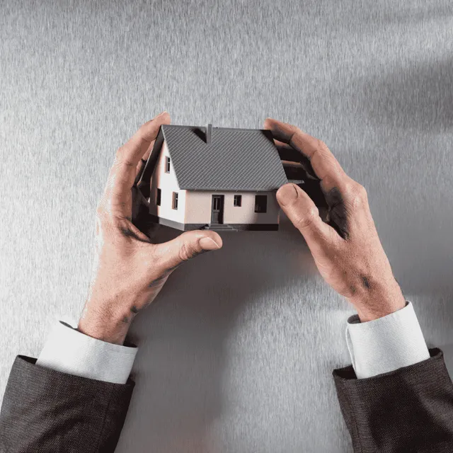 Who’s Liable If You’re Injured in a Public or Commercial Property in California?